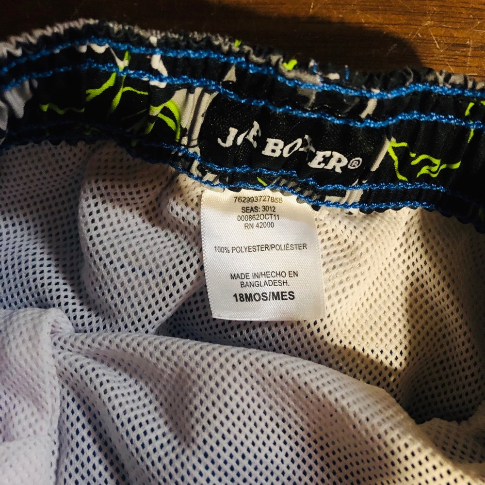 18month Bathing suit - Picture 4 of 4